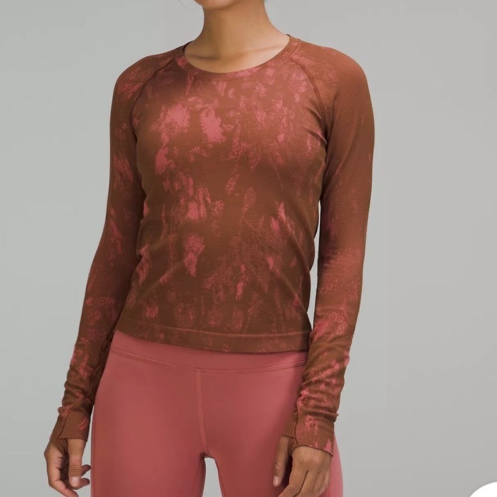 LULULEMON Swiftly Tech Long Sleeve Shirt 2.0 Shadow Bloom Brown/Brier Rose Size2